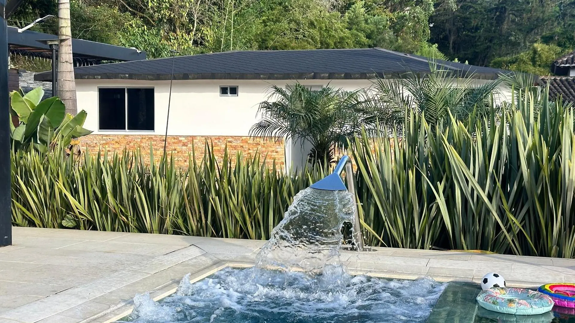 Casa De Huespedes San Antonio De La Pena Apartment Medellin Homestay